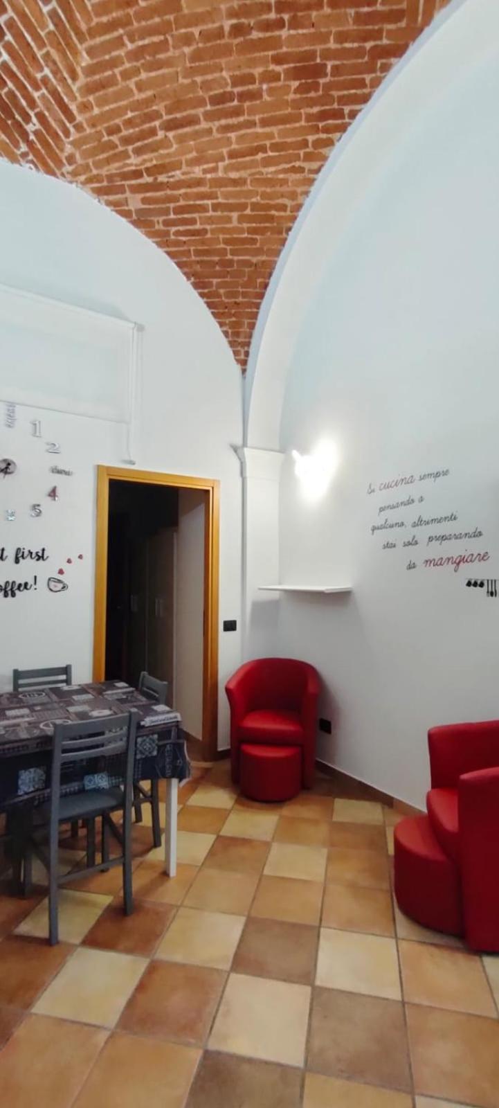 Appartement La Casa Di Trilly à Vigevano Extérieur photo